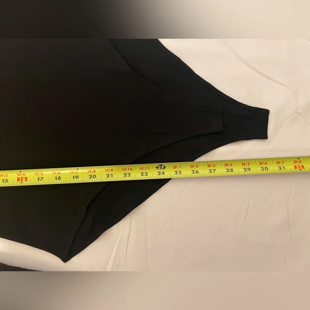 Mangopop Long Sleeve Bodysuit Black Size Medium - Picture 14 of 15